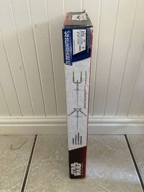 STAR WARS Darth Maul Electronic light up & sound effects blade lightsaber. Hasbro Toys