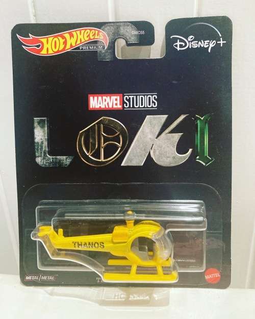 Marvel Avengers THANOS Helicopter Hotwheels 1:64 scale Real Riders mint on card