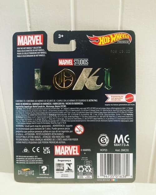 Marvel Avengers THANOS Helicopter Hotwheels 1:64 scale Real Riders mint on card