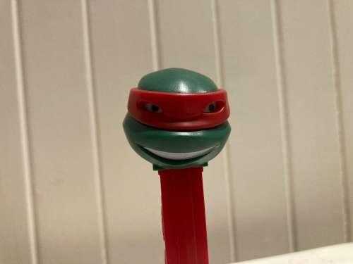 PEZ Teenage Mutant Ninja Turtle RAPHAEL Dispenser