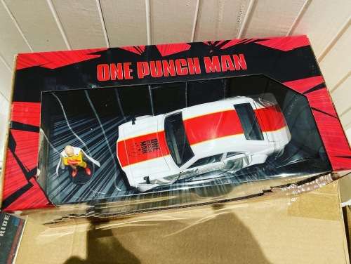ONE PUNCH MAN SAITAMA & 1974 MAZDA RX3  JADA 1:24 scale diecast mint in box