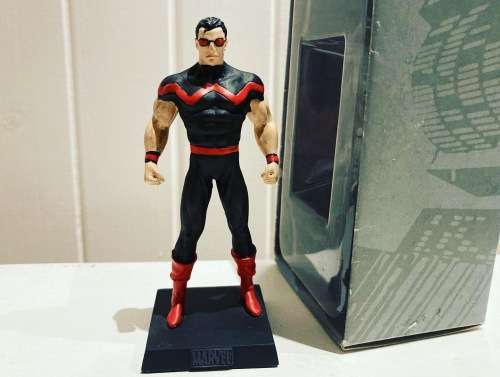 MARVEL comics WONDER MAN Avengers mini lead Statue by Eaglemoss - Mint in box