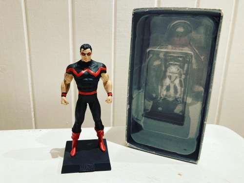 MARVEL comics WONDER MAN Avengers mini lead Statue by Eaglemoss - Mint in box