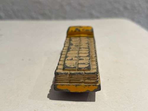 Vintage 1950s Matchbox LESNEY MOKO No: 51 Full Circle Portland Cement