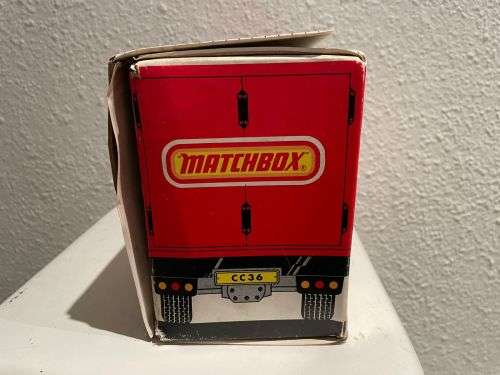Vintage MATCHBOX LESNEY 36 model car Carry case UK 1979