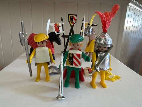 Vintage 1980s Playmobil Clicky No 3265 Medieval Knights Jousting Tournament set