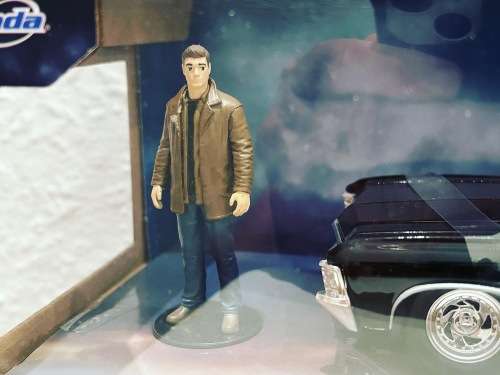 SUPERNATURAL diecast Dean Figure & 1967 Chevrolet SS IMPALA boxset - Jada Toys - 2023 - 1:24 scale