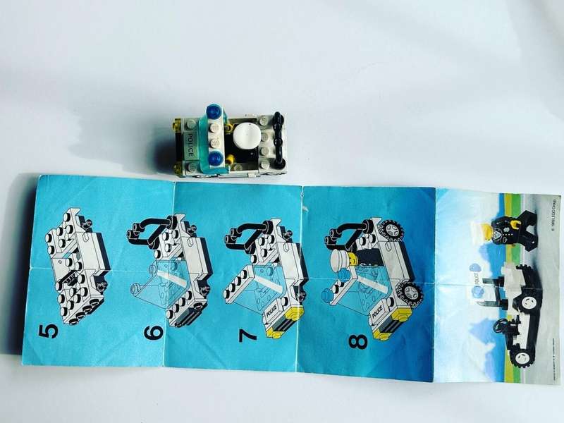 LEGO No: 6507 Policeman and Patrol Car complete with original instructions leaflet 1984