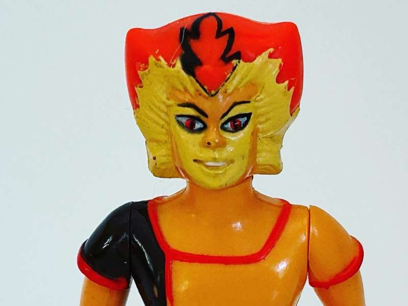 THUNDERCATS WILY KAT movable figure from 1986 by LJN toys