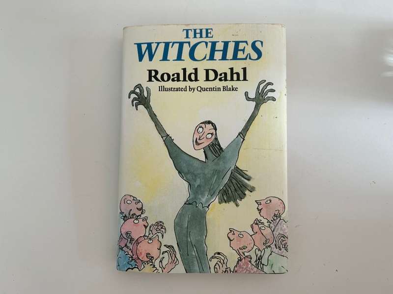 Roald Dahl THE WITCHES First Edition 1983