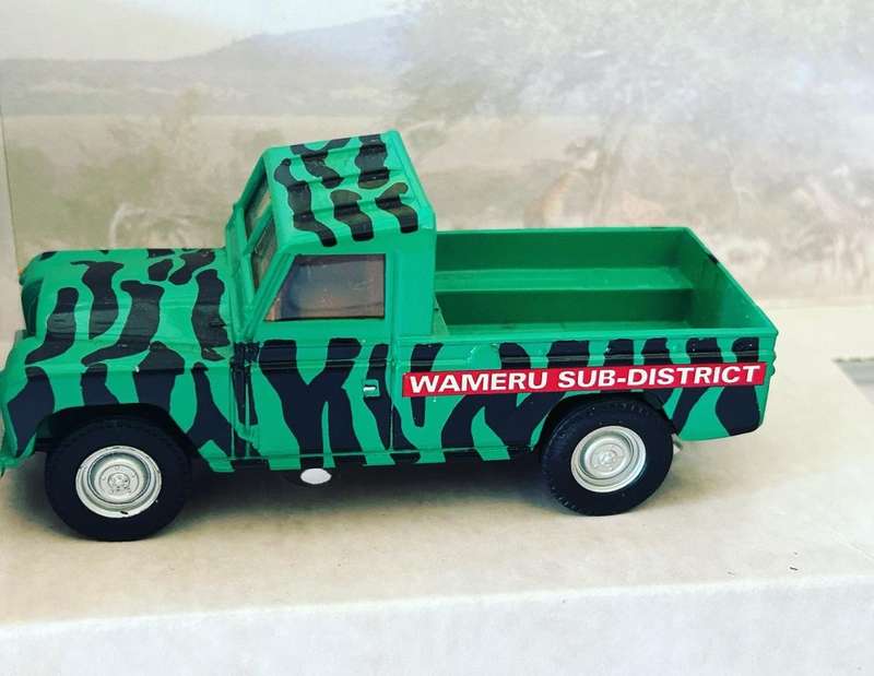 Corgi Toys No 07104 DAKTARI TV Show diecast Land Rover & figures