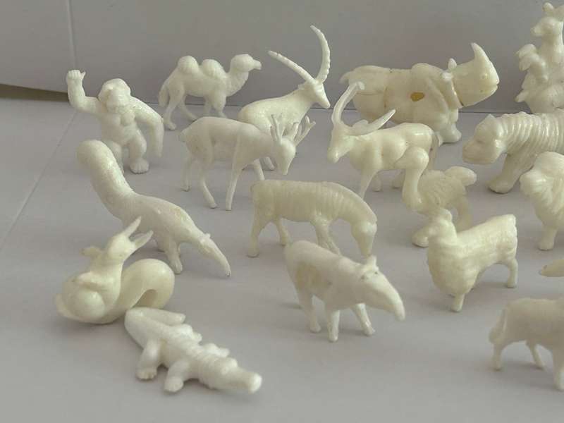 1970s South African Exclusive WALLS ICECREAM SAFARI Ice Lollies promotional Wild Animals figure lot