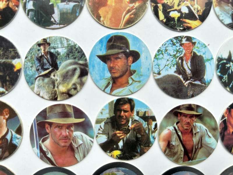The official first issue INDIANA JONES 119 of 120 series of BNTOCs / TAZOs / POGS