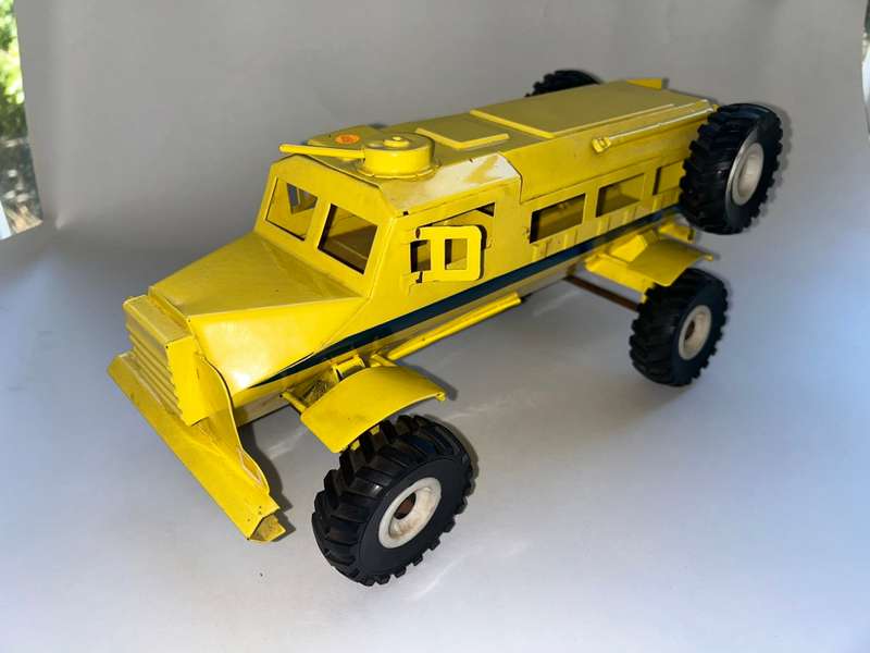 CASSPIR SAPS South African Police Service Riot Squad Metal vehicle model made by STRIKE Toys 1980s