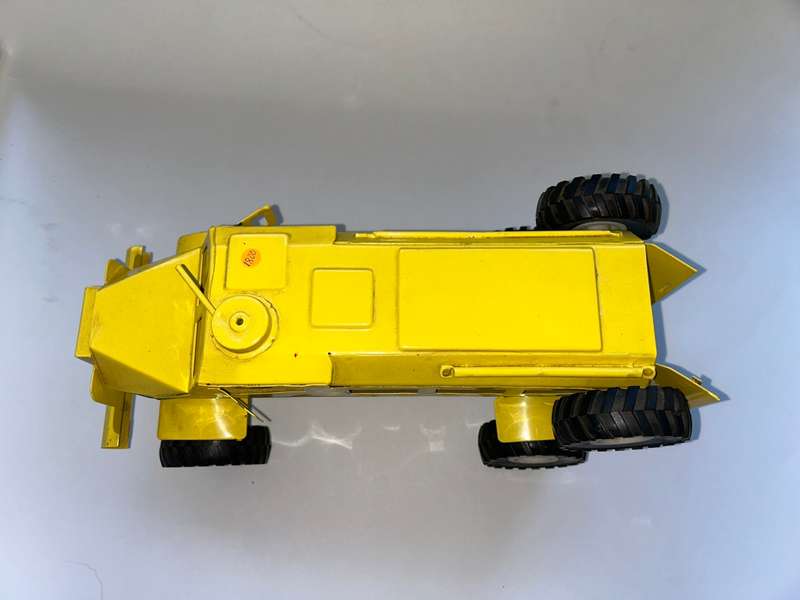 CASSPIR SAPS South African Police Service Riot Squad Metal vehicle model made by STRIKE Toys 1980s