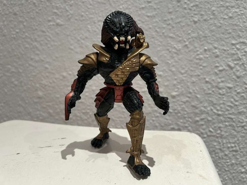 1993 Vintage PREDATOR Night Storm 1st series by Kenner toys