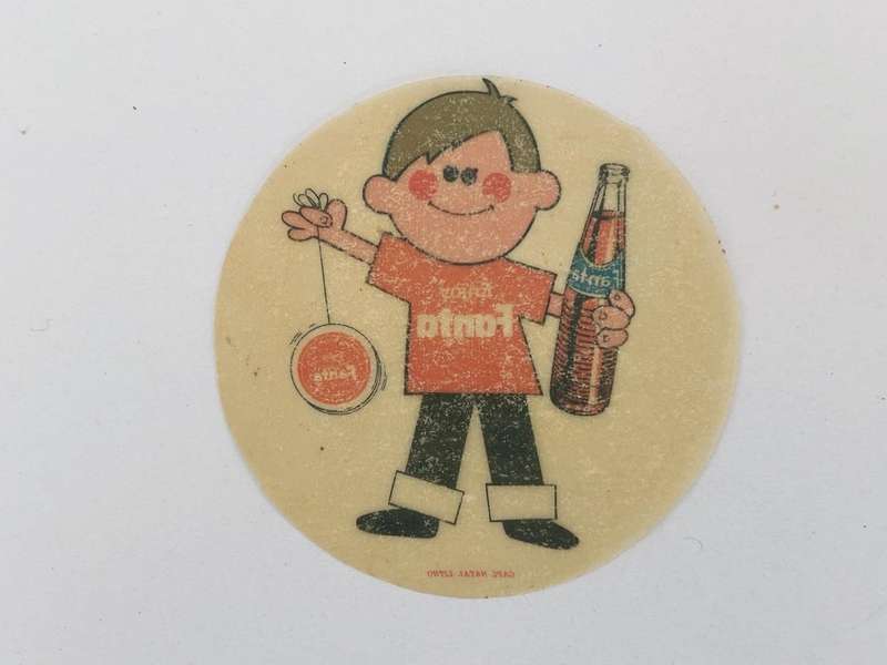 very rare Genuine South African Coca Cola company 1969 FANTA Russell Yo-Yo Promotional Sticker