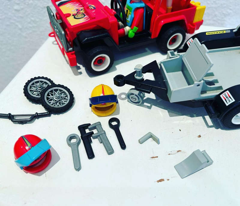 Vintage PLAYMOBIL 3754 THE DIRT BIKES and RED JEEP set released 1988