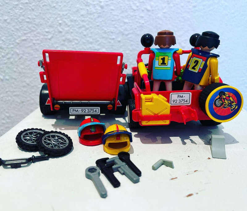 Vintage PLAYMOBIL 3754 THE DIRT BIKES and RED JEEP set released 1988