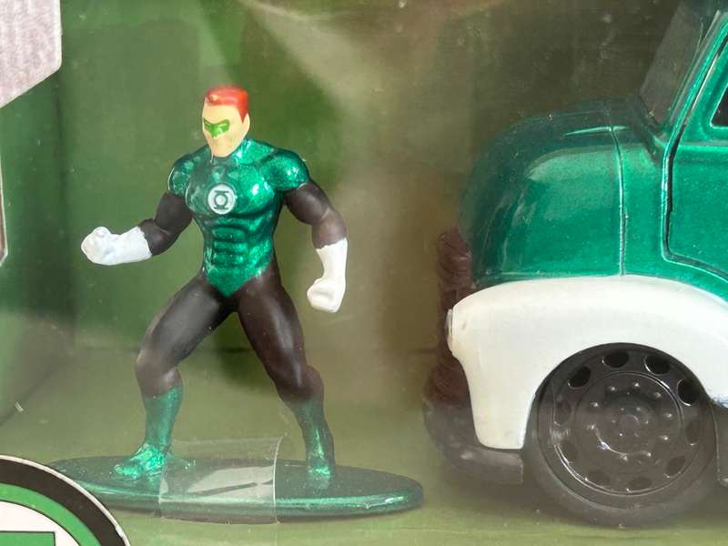 DC Comics GREEN LANTERN and vehicle car boxset - Jada Toys 1:32 scale