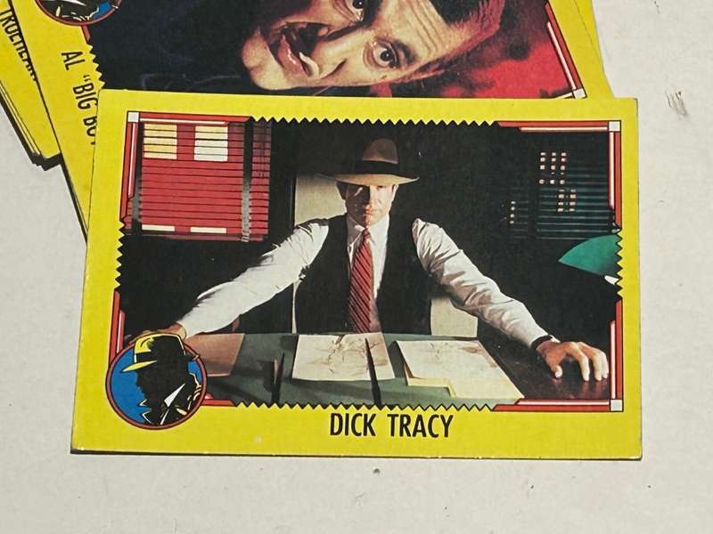 11 x DICK TRACY movie Cards by TOPPS 1990