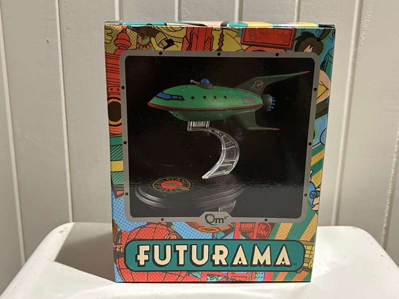 Matt Groening's FUTURAMA TV Show's PLANET EXPRESS Space ship Mint in box