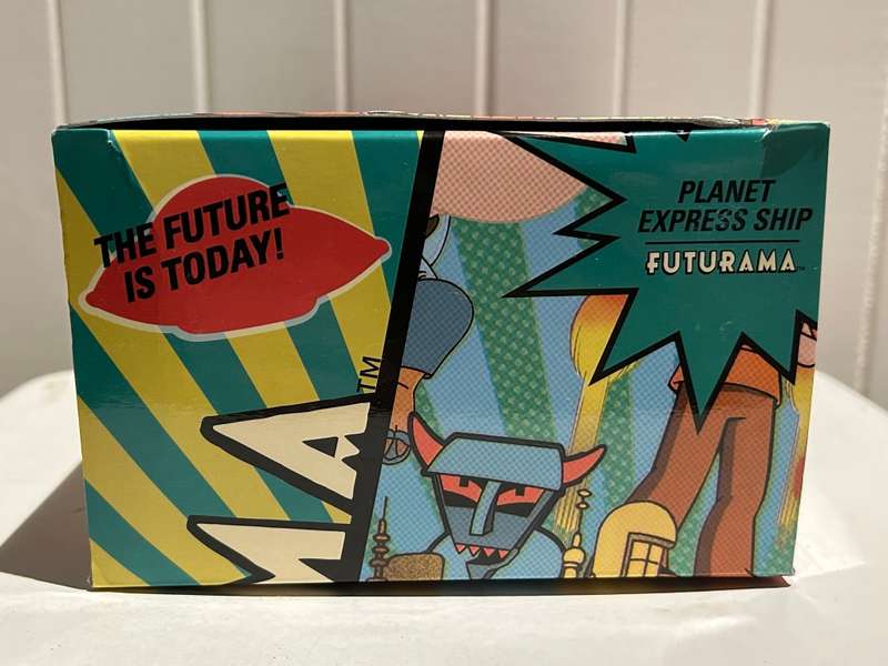 Matt Groening's FUTURAMA TV Show's PLANET EXPRESS Space ship Mint in box