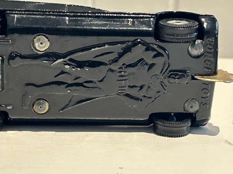 Corgi 267 BATMOBILE diecast toy model Licensed DC Comics Batman product  1976