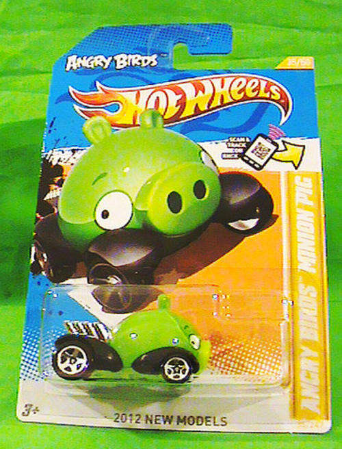 HotWheels Hot Wheels 2012 Angry Birds MINION PIG 35/247 long card - imported LAST ONE IN STOCK