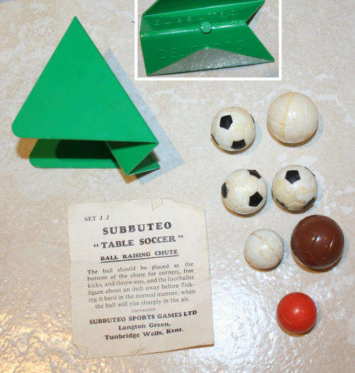 Vintage Subbuteo TABLE SOCCER FOOTBALL Game - EXTRA BALLS & BALL CHUTE - 51 years old
