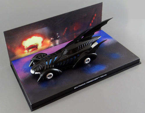 DC Batman Forever BATMOBILE 1:43 scale