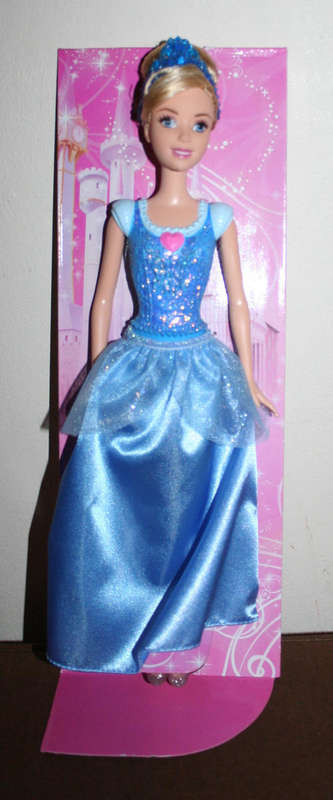 DISNEY PRINCESS CINDERELLA doll - Barbie height - 100% licensed
