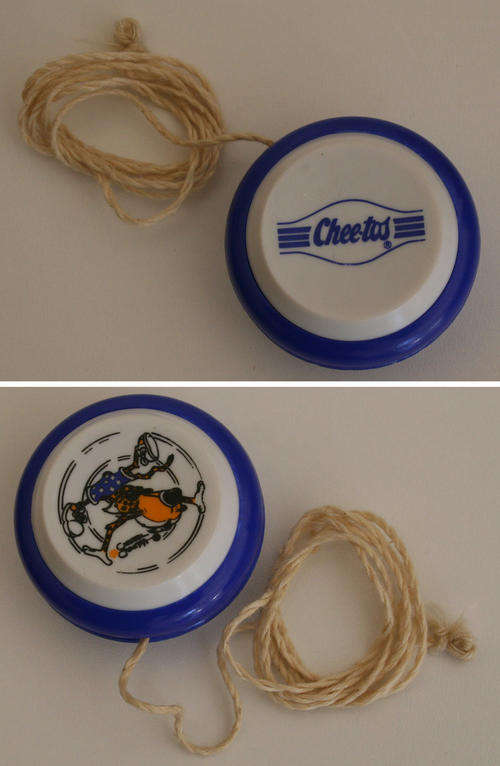 CHEERIOS chips YO-YO Willards South Africa issue from 1980s