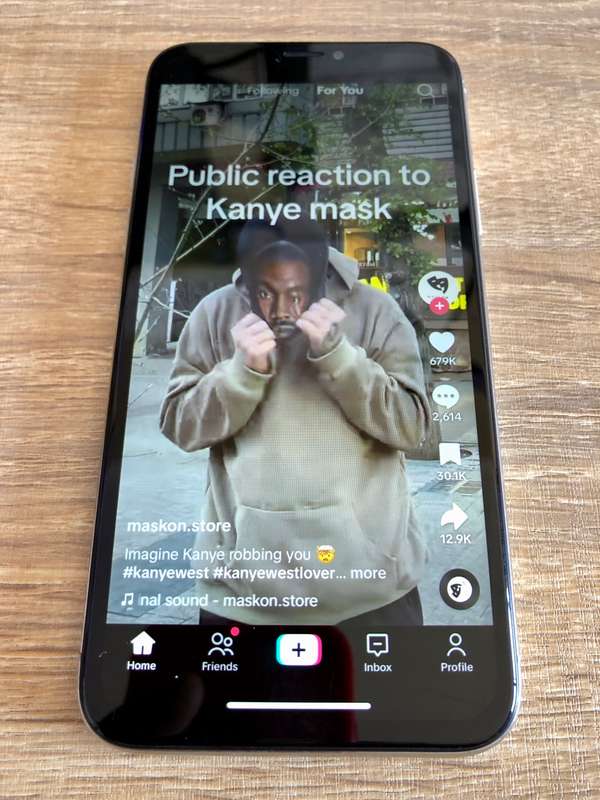 iPhone X 64GB - Perfect Condition