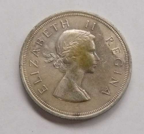 ** 1953 5 Shillings / CROWN ** -  50% SILVER content = 14.14gms  - Beautiful Coin in good condition