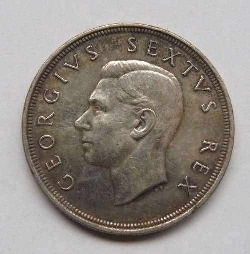 ** 1949 5 Shillings / CROWN ** -  80% SILVER content = 22.62gms - Nice coin