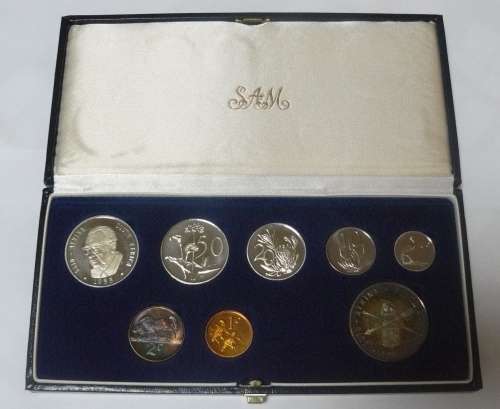 ** 1985 Short Proof Coin Set with  SILVER R1 **