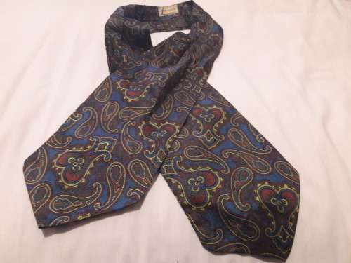 vintage cravat