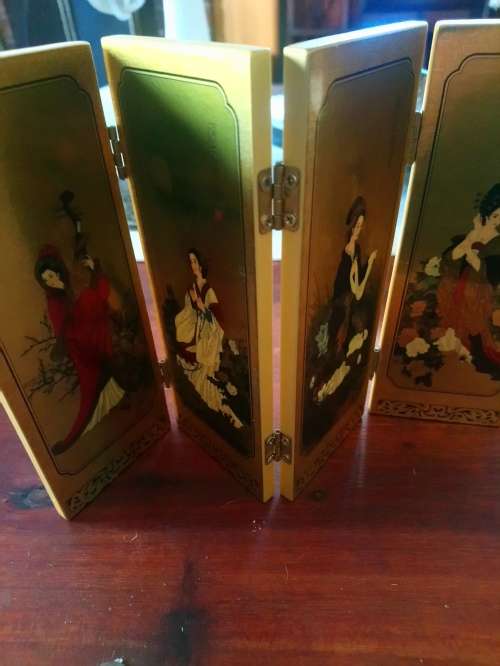 Geisha art foldable