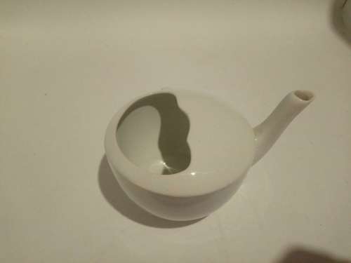 feeding cup