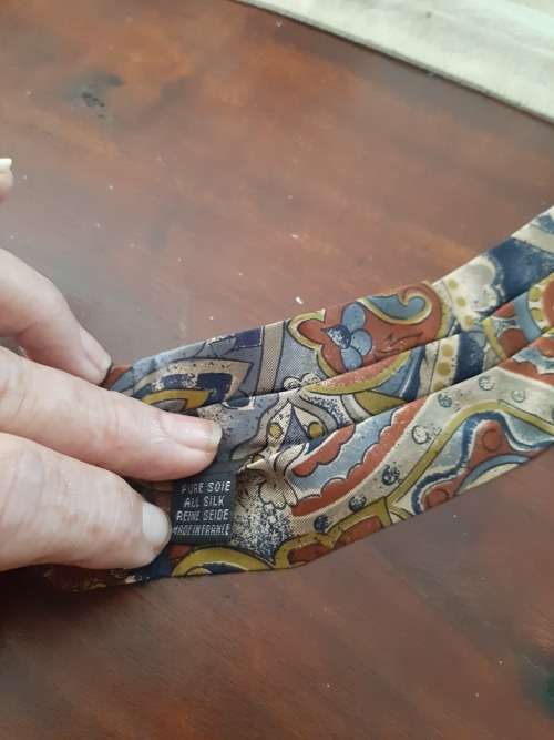 Cravat vintage