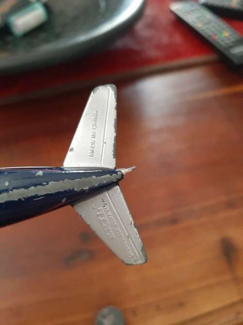 british airways toy plane