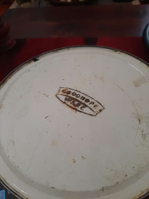 old vintage tin