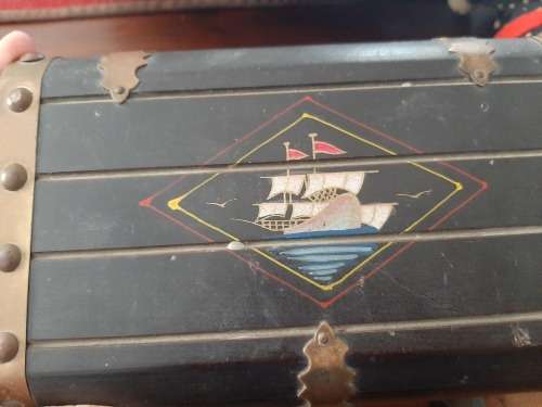 wooden jewellery box with copper trim