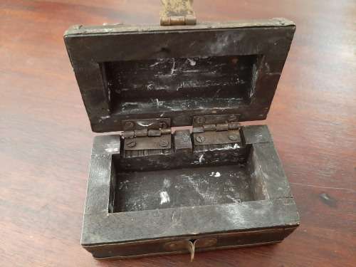 small jewellery case wooden