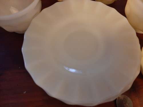 Milk glass teaset cream