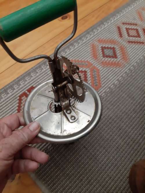 Sky-line whisk