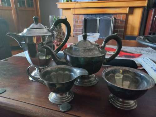 Vintage coffee and tea set made in England EPNS