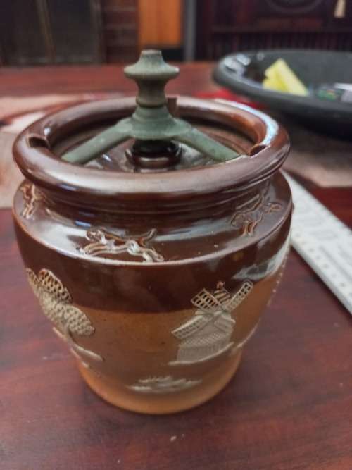 Royal doulton tobacco jar