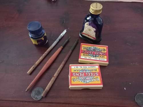 Vintage dipping ink pens with ink and tips